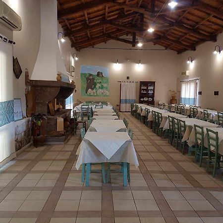 Agriturismo Agrifoglio San Giovanni Suèrgiu Eksteriør bilde