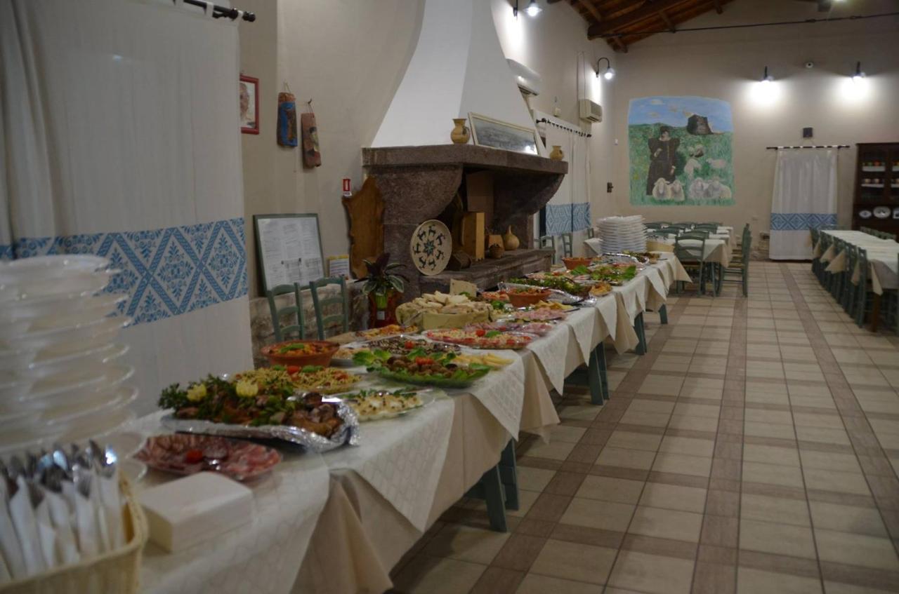 Agriturismo Agrifoglio San Giovanni Suèrgiu Eksteriør bilde