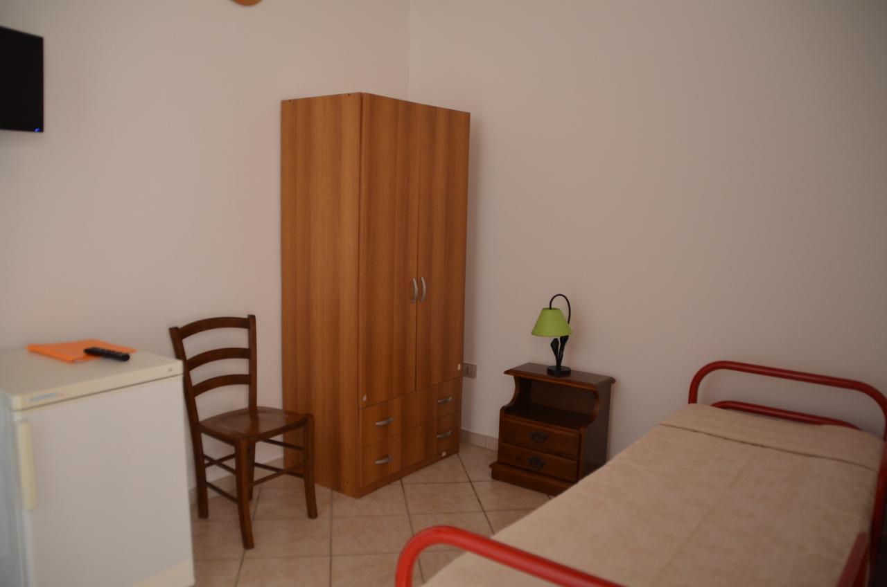 Agriturismo Agrifoglio San Giovanni Suèrgiu Eksteriør bilde