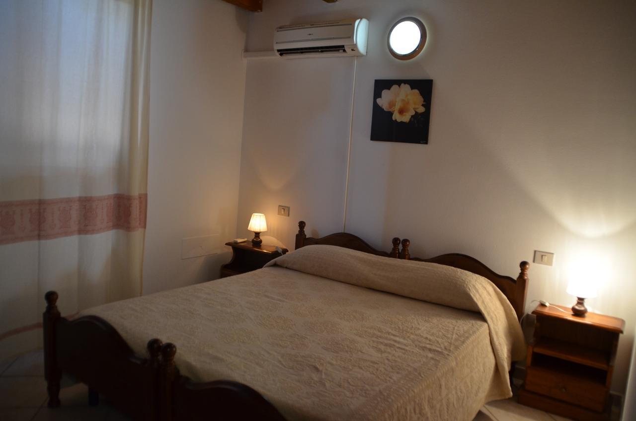 Agriturismo Agrifoglio San Giovanni Suèrgiu Eksteriør bilde